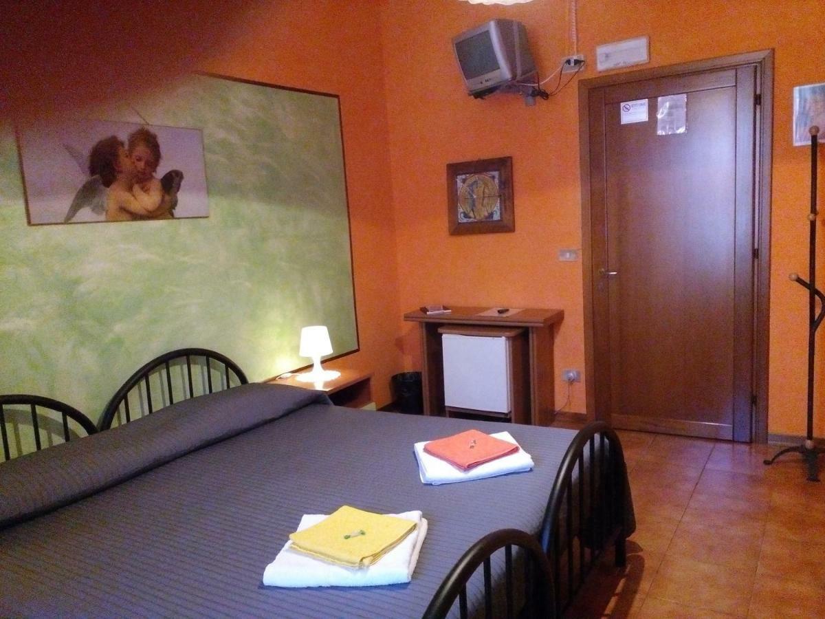 Soggiorno Petrarca Florens Exteriör bild